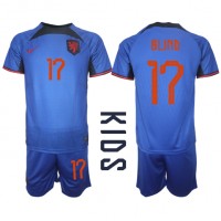 Holandsko Daley Blind #17 Vonkajší Detský futbalový dres MS 2022 Krátky Rukáv (+ trenírky)